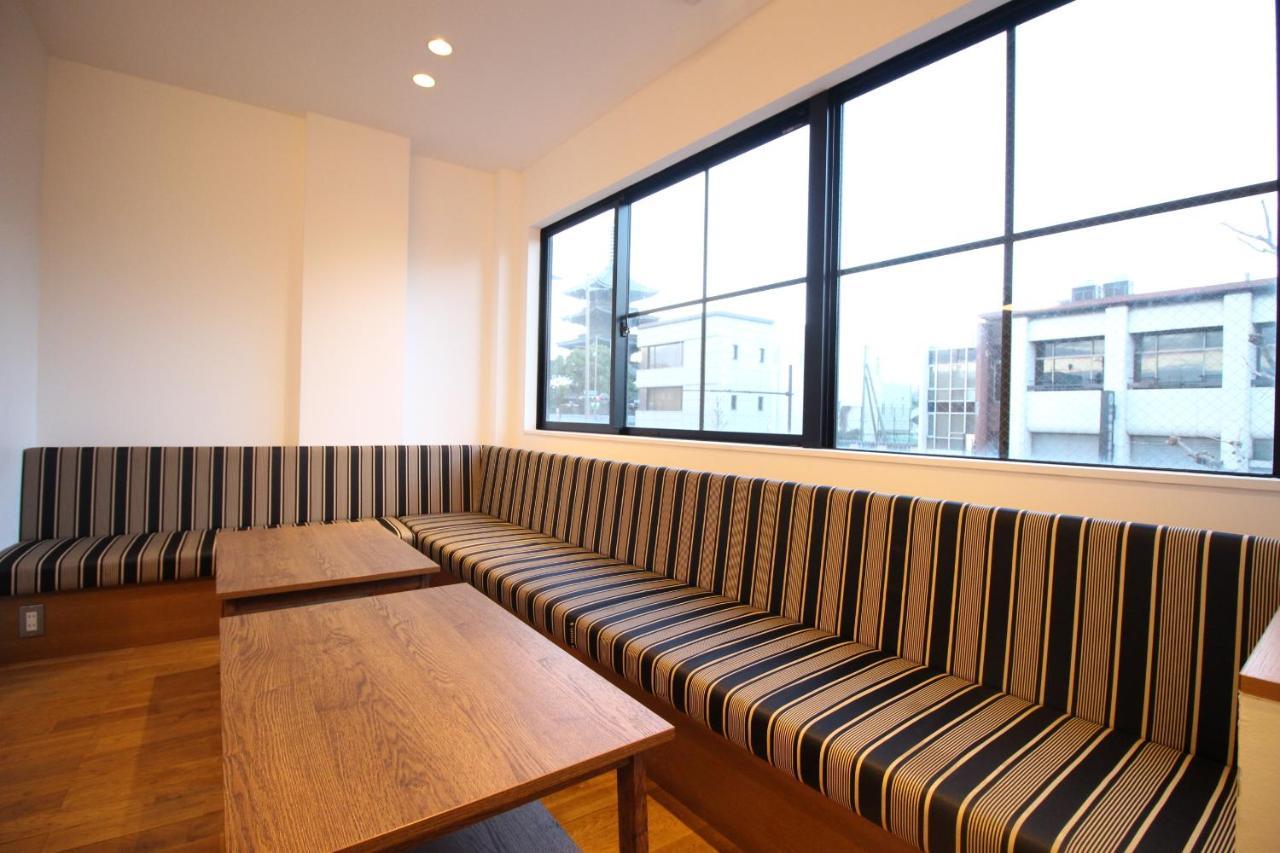The Next Door Dormitory & Private Hostel Kyoto Bagian luar foto